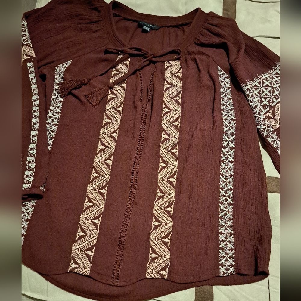 American Eagle Balloon Sleeve Blouse